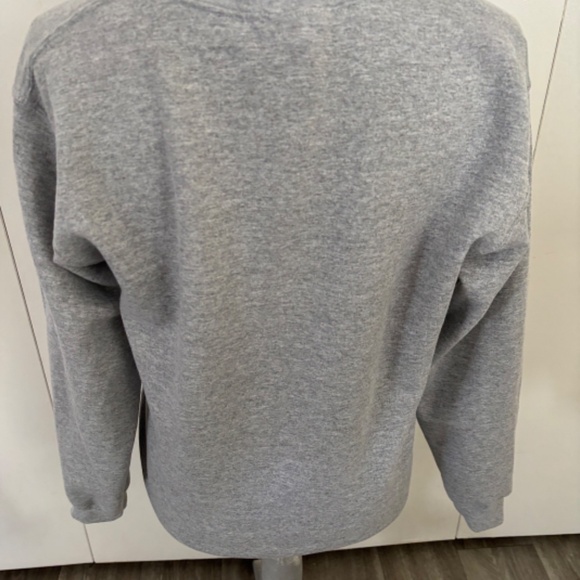 🕘 BRAND NEW SWEATSHIRT WITH KITTY SIZE MED - Picture 5 of 7